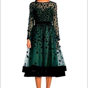 Mac Duggal Floral Green Velvet Cocktail Dress sz 4